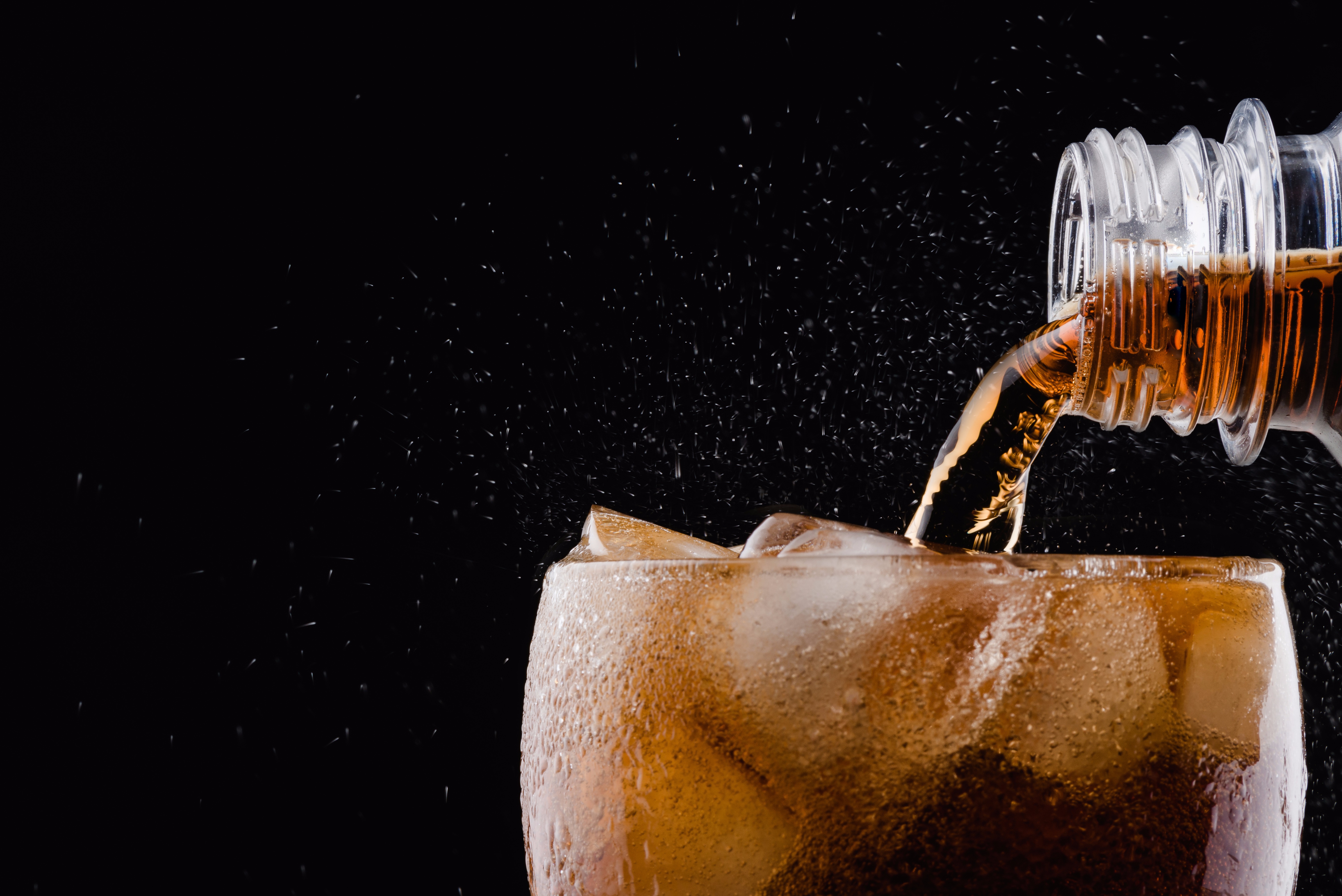 Cola.jpg